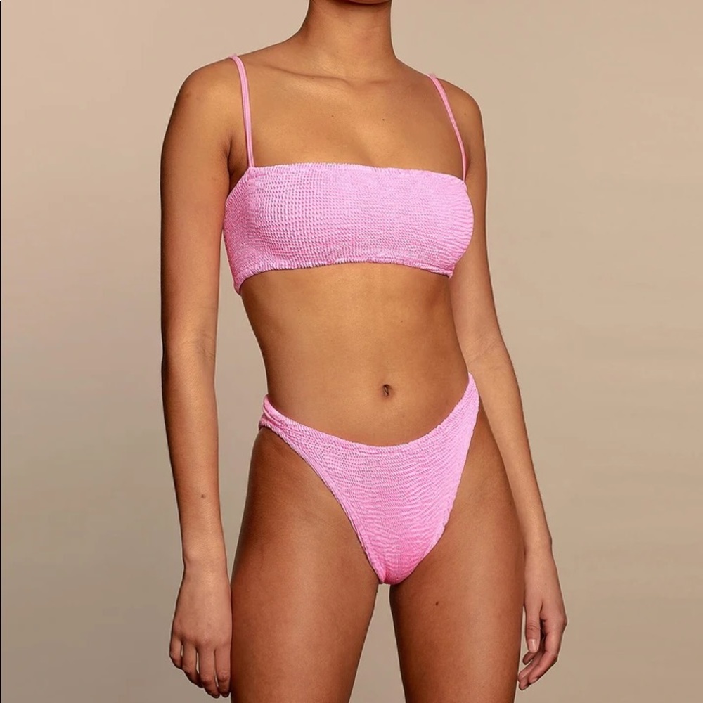 Hunza G Gigi Bubblegum Pink